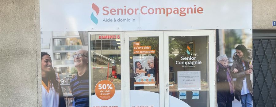 Vitrine de l'agence d'aide à domicile Senior Compagnie Agen