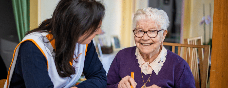Comment choisir une aide à domicile pour les personnes âgées ?