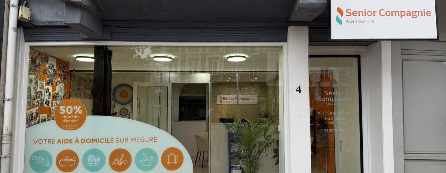 Vitrine de l'agence Senior Compagnie Lillebonne, aide à domicile