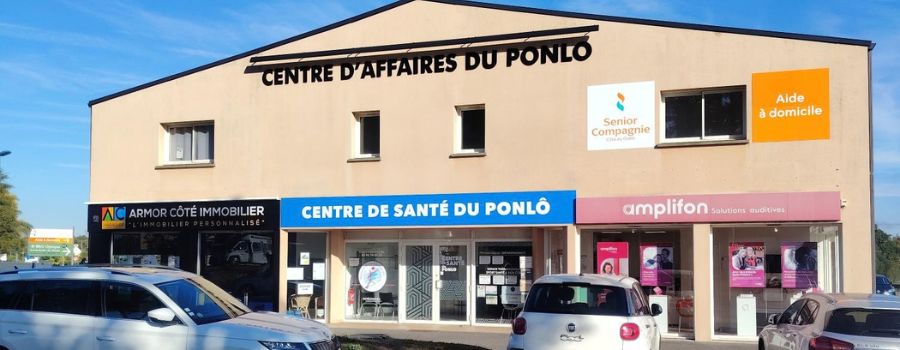 Devanture extérieure de l'agence d'aide à domicile Senior Compagnie Côte de Goëlo